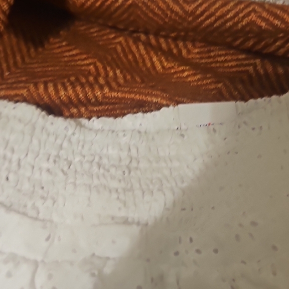 Girls Limited Too White Ruffle Eyelet Skirt Size 7/8 - Picture 4 of 5